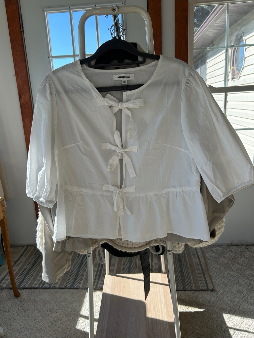 Vigoss White Tie-Front Peplum Top